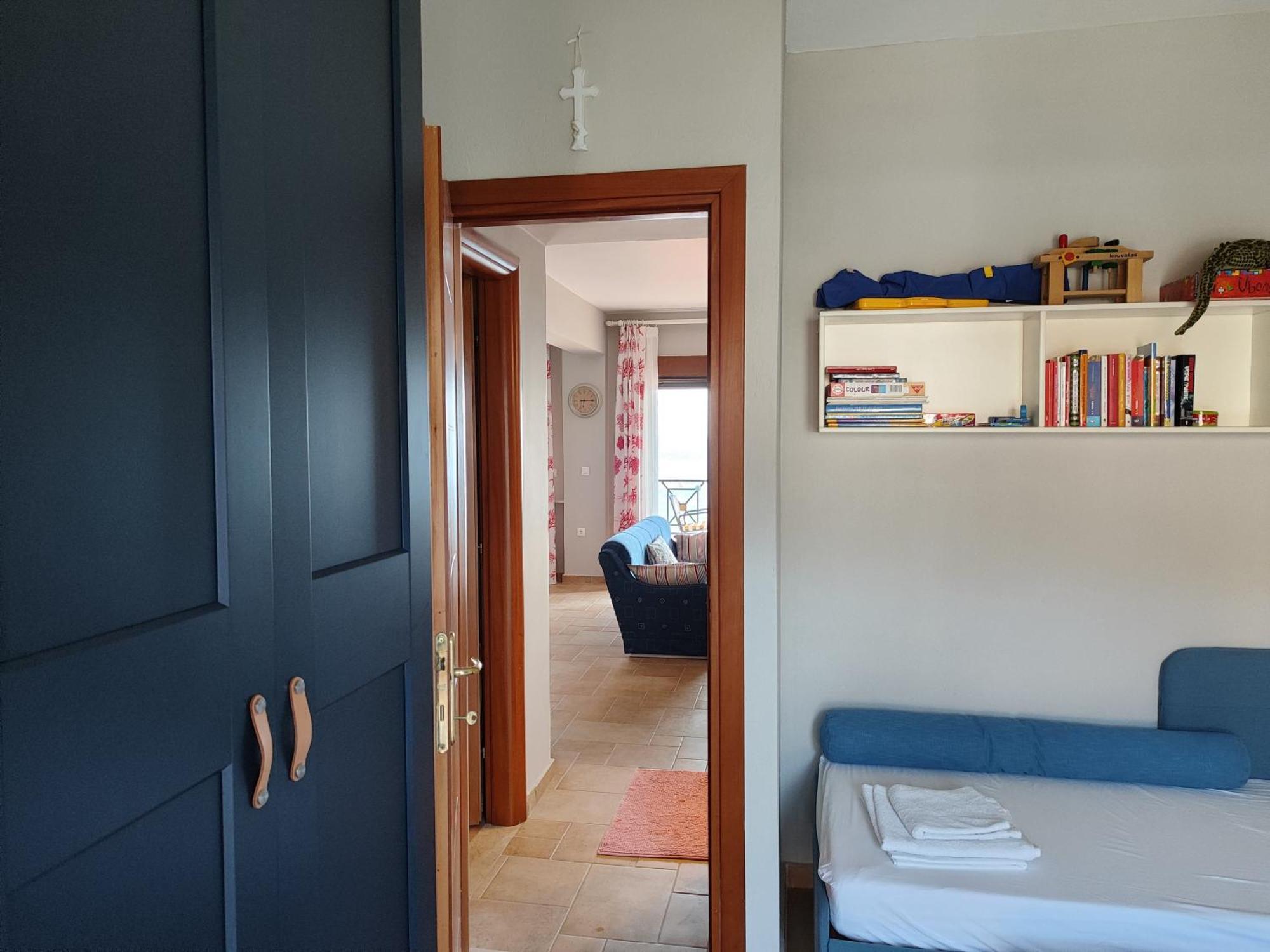 Navy Blue Leilighet Néa Skióni Eksteriør bilde
